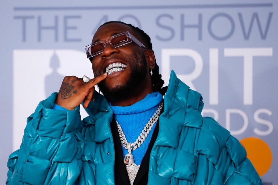 Burna Boy becomes first artist to hit 1 billion streams on Boomplay