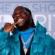 Brit-Awards-2020-Burna-Boy-takes-winter-to-the-red-carpet-in-blue