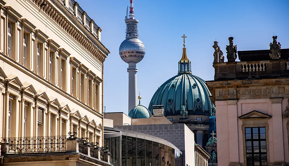 Getty Images Berlin, with view of the Reichstag Building (Credit: Getty Images)